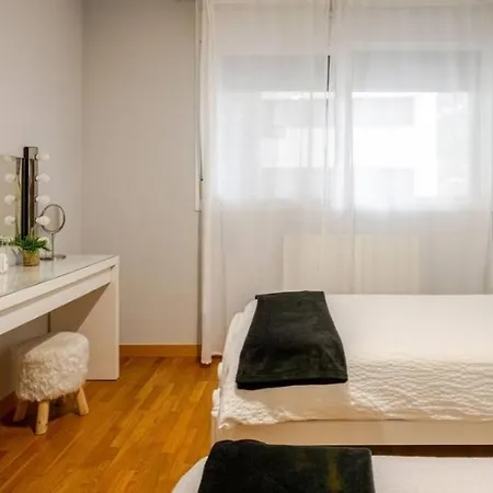 Apartamento B.e.c Apto Bilbao *